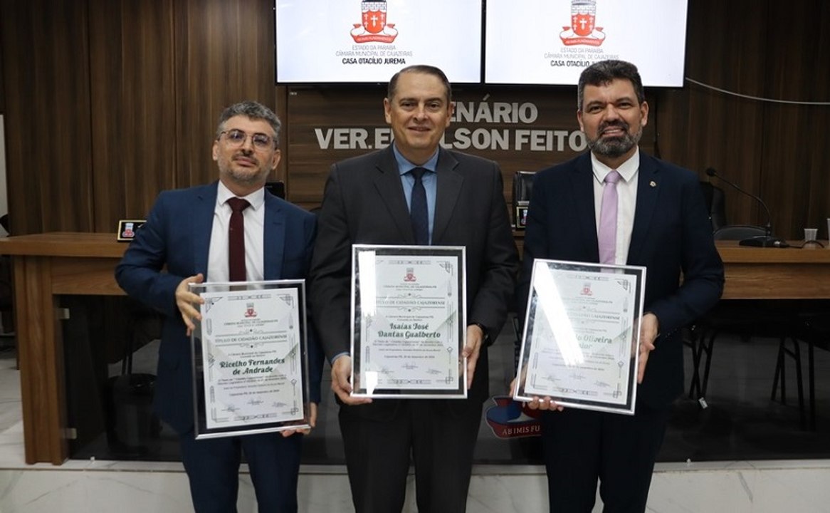 Analista judiciário de Piancó, delegado maranhense e juiz piauiense recebem cidadania de Cajazeiras