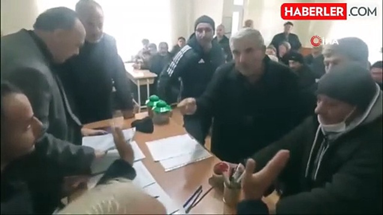 Lale Merkez Camii Derneği Seçimlerinde Tartışma: Mevcut Başkan Üyelikten Çıkardı