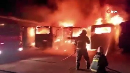 5 halk otobüsü alev alev yanarak hurdaya döndü
