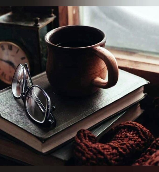 🤔☕️📚