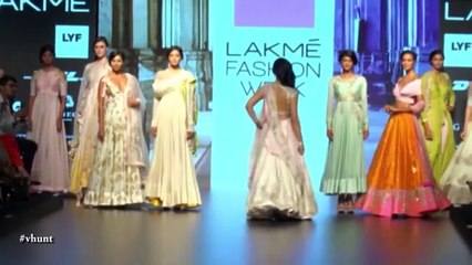 Shruti Haasan Hottest Ramp Walk | Lakme Fashion Week