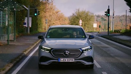 Human-like conversations with your Mercedes-Benz - “Holiday Movie”