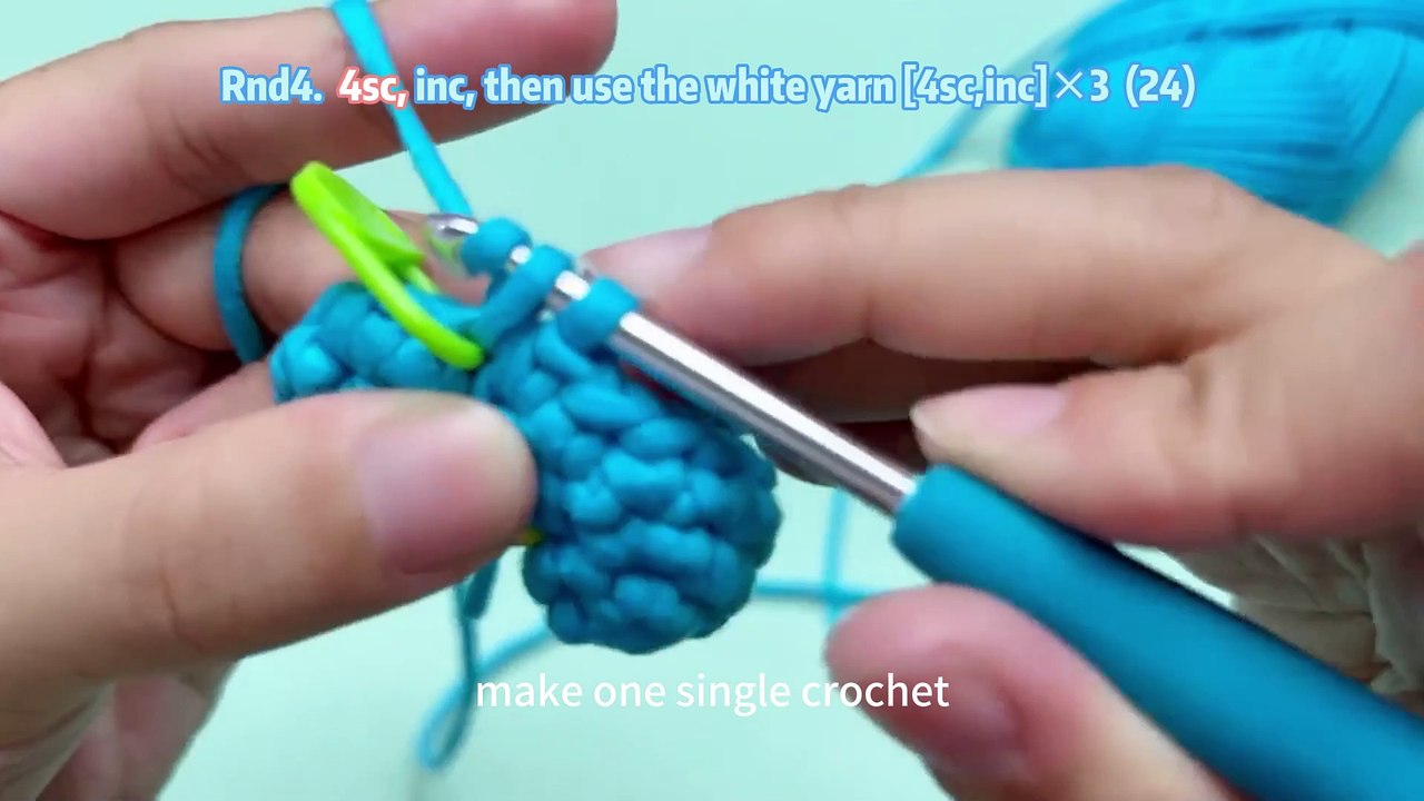 Crochet Cat Tutorial: How to Change Yarn Color in Crochet!