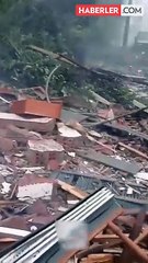 Bir binanın üzerine düşen uçakta bulunan 10 yolcu hayatını kaybetti