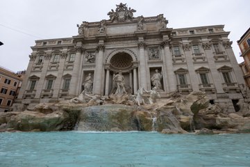 Uzun süre sonra yeniden açıldı: Turistik şehre gidenler görmeden dönmüyor!