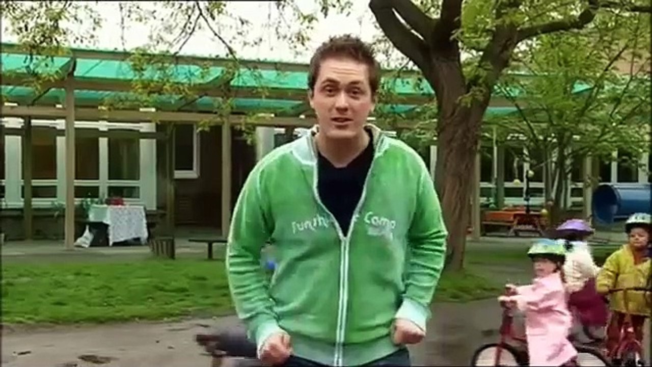 Boogie Beebies Turning Around