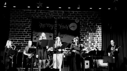 Have Yourself A Merry Little Christmas (live)