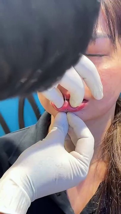 Own Your Look with a Stunning Ashley Piercing ✨ #ashleypiercing #lippiercing #septumpiercing #dubai