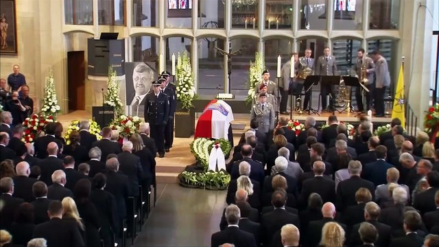 Frontline - Germanys Neo Nazis And The Far Right