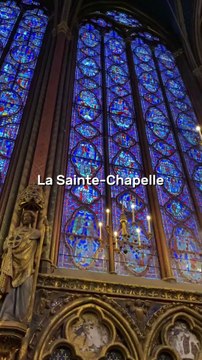 Un joyau gothique illuminé par ses vitraux majestueux ! ✨🕍