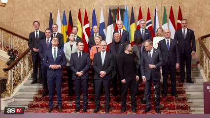 Zelensky and Trudeau Showcase Strong Bond in London Summit Family Photo