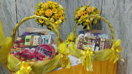 ปัตตานี2_080268 - เชิญแจกันดอกไม้ และตะกร้าสิ่งของพระราชทานแก่ผู้ที่ได้รับบาดเจ็บเหตุความรุนเเรงในสามจัวดชายเเดนภาคใต้