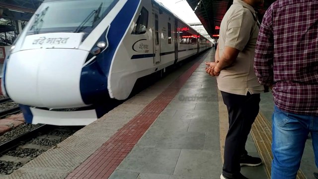 Inside Indian High Speed Train Journey | Vande Bharat Express Train Journey