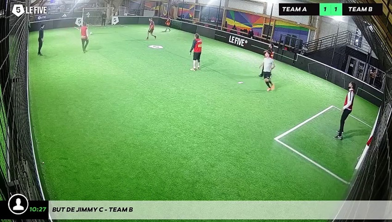 But de Jimmy C - Team B