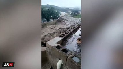 Estremecedoras imágenes desde Mazarrón: ramblas desbordadas y mucha preocupación