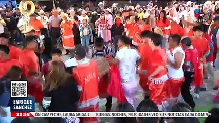 Habitantes de Alfajayucan, Hidalgo, celebran batalla de naranjazos