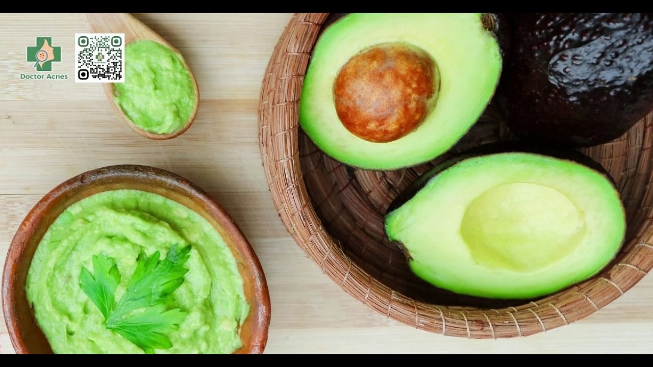 Ăn bơ có nổi mụn không? Hướng dẫn cách ăn bơ làm đẹp da