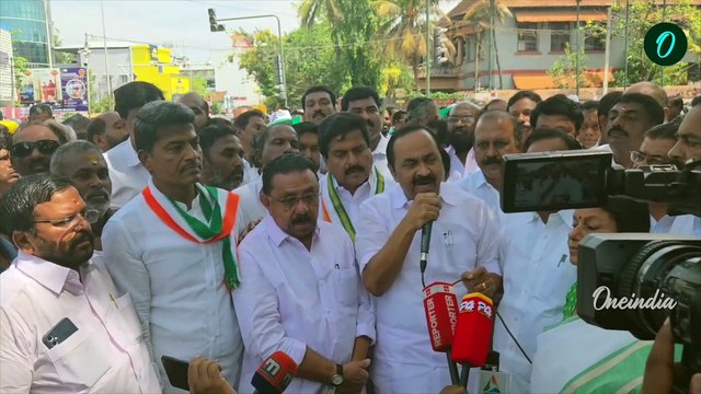 ആശമാരുടെ സമരവേദിയിൽ സർക്കാരിനെതിരെ ആഞ്ഞടിച്ച് VD സതീശൻ | VD Satheesan At Asha Workers Protest