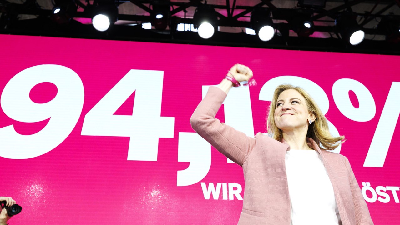 Neos stimmten mit 94,13 Prozent für Regierungsbeteiligung