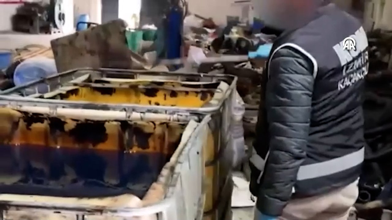 İzmir'de 24 ton 350 litre kaçak akaryakıt ele geçirildi