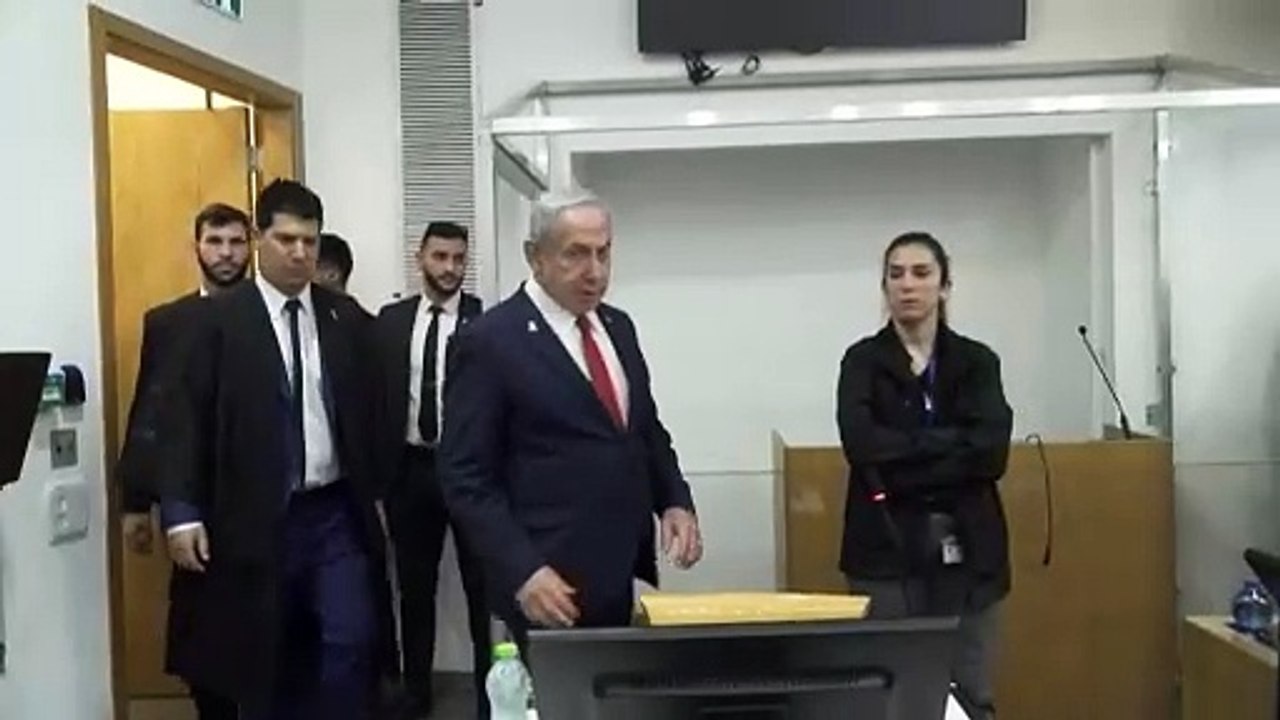 نتنياهو يصل إلى المحكمة للإدلاء بشهادته في قضية الفساد