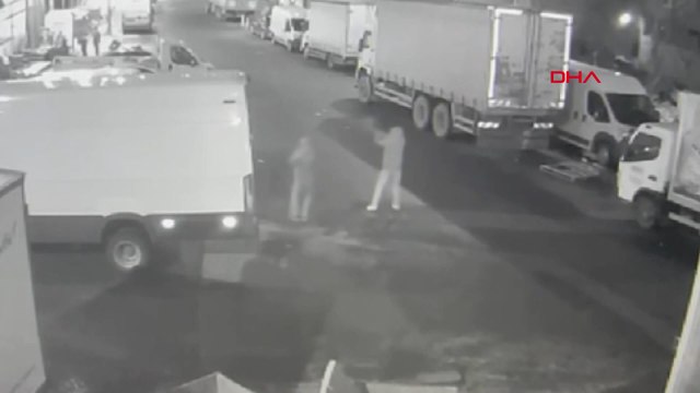 Küçükçekmece'de iki ayrı silahlı saldırıyı gerçekleştiren şüpheliler yakalandı