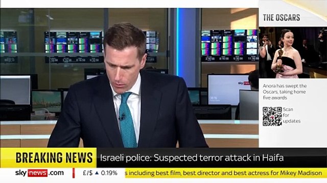 Israël: Un mort et quatre personnes blessées dans une attaque au couteau ce matin à Haïfa, grande ville du nord du pays, indiquent les secours israéliens - L’auteur de l’attaque a été tué