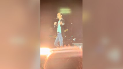Marc Anthony estalla en pleno concierto