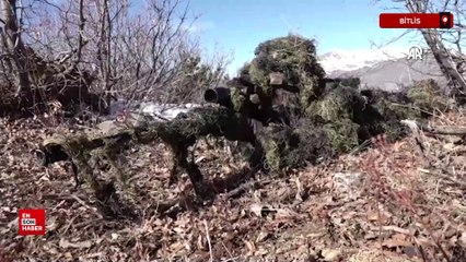 JÖH timleri, yüksek rakımlı dağlarda operasyonlarını sürdürüyor