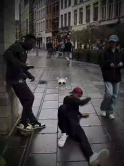 Makes people slip on road joking