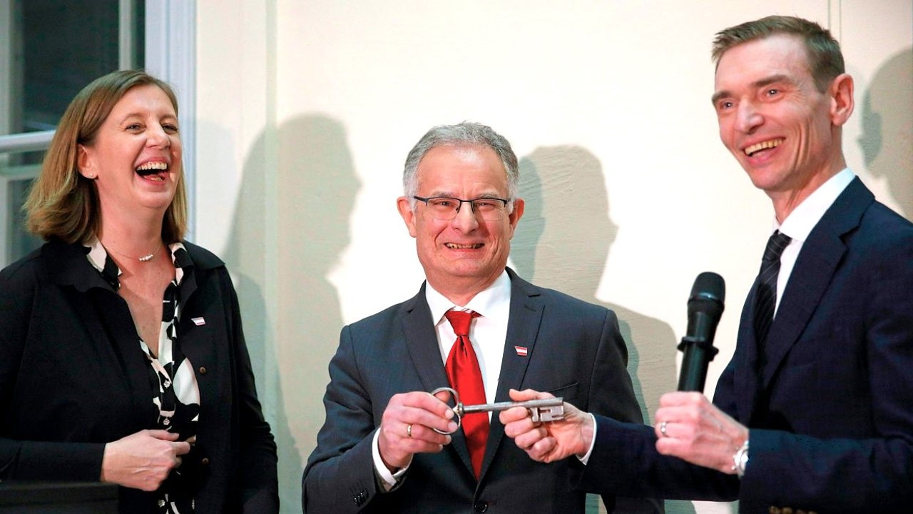 Ex-Finanzminister Mayr übergab Amt an Nachfolger Marterbauer