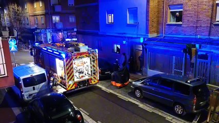 Incendio de una vivienda en la calle Aaiun en Las Delicias en Valladolid