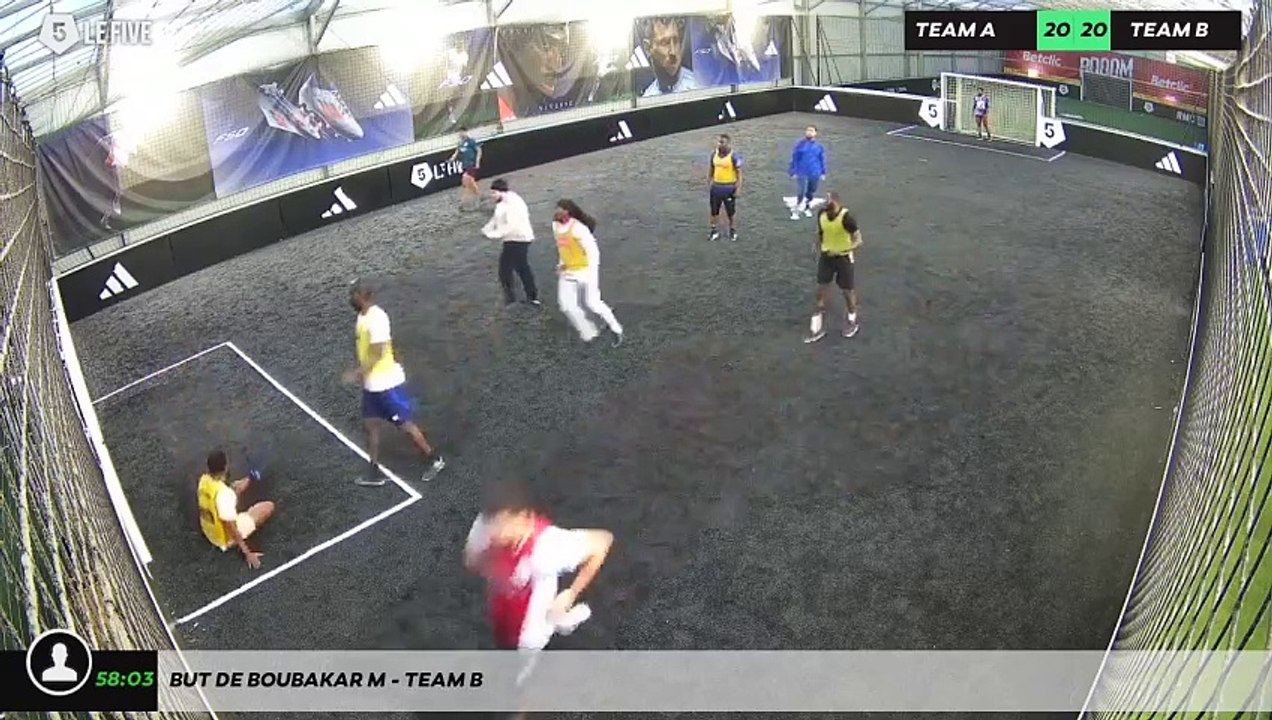But de Boubakar M - Team B