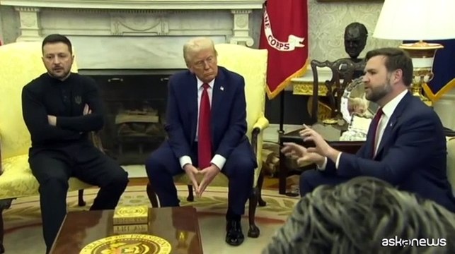 Trump sospende aiuti a Ucraina, Zelensky: pace giusta prima possibile