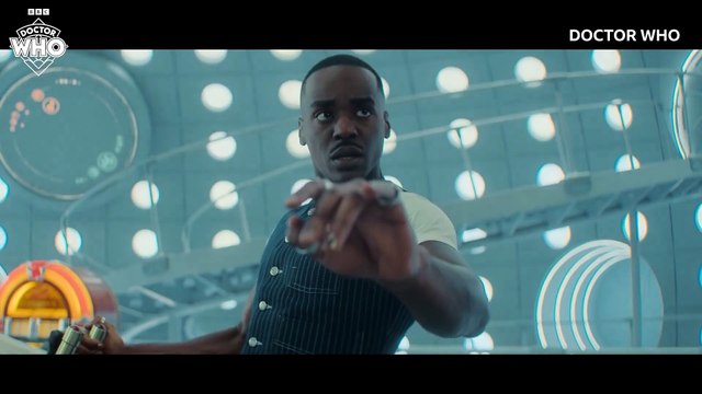 Le Docteur rencontre l'infirmière dans la bande-annonce de la nouvelle saison de Doctor Who (vo)