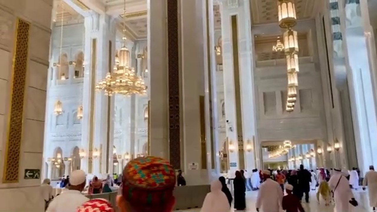 Sureh Yaseen in Beautifull Voice