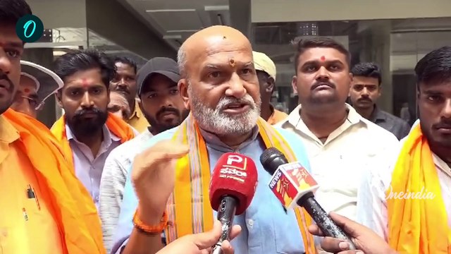 Pramo Muthalik ರಾಜ್ಯ ಸರ್ಕಾರಕ್ಕೆ ನನ್ನನ್ನು ನೋಡಿದರೆ ನಿಮಗೆ ಅಷ್ಟೊಂದು ಭಯನಾ ಎಂದ ಪ್ರಮೋದ್‌ ಮುತಾಲಿಕ್!