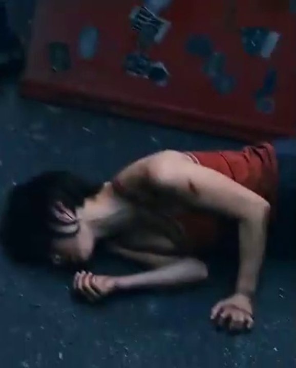 His fear 😨 of loosing her 🥰 _ Alice in borderland _ #shorts #netflix #aliceinborderland #arisu #edit