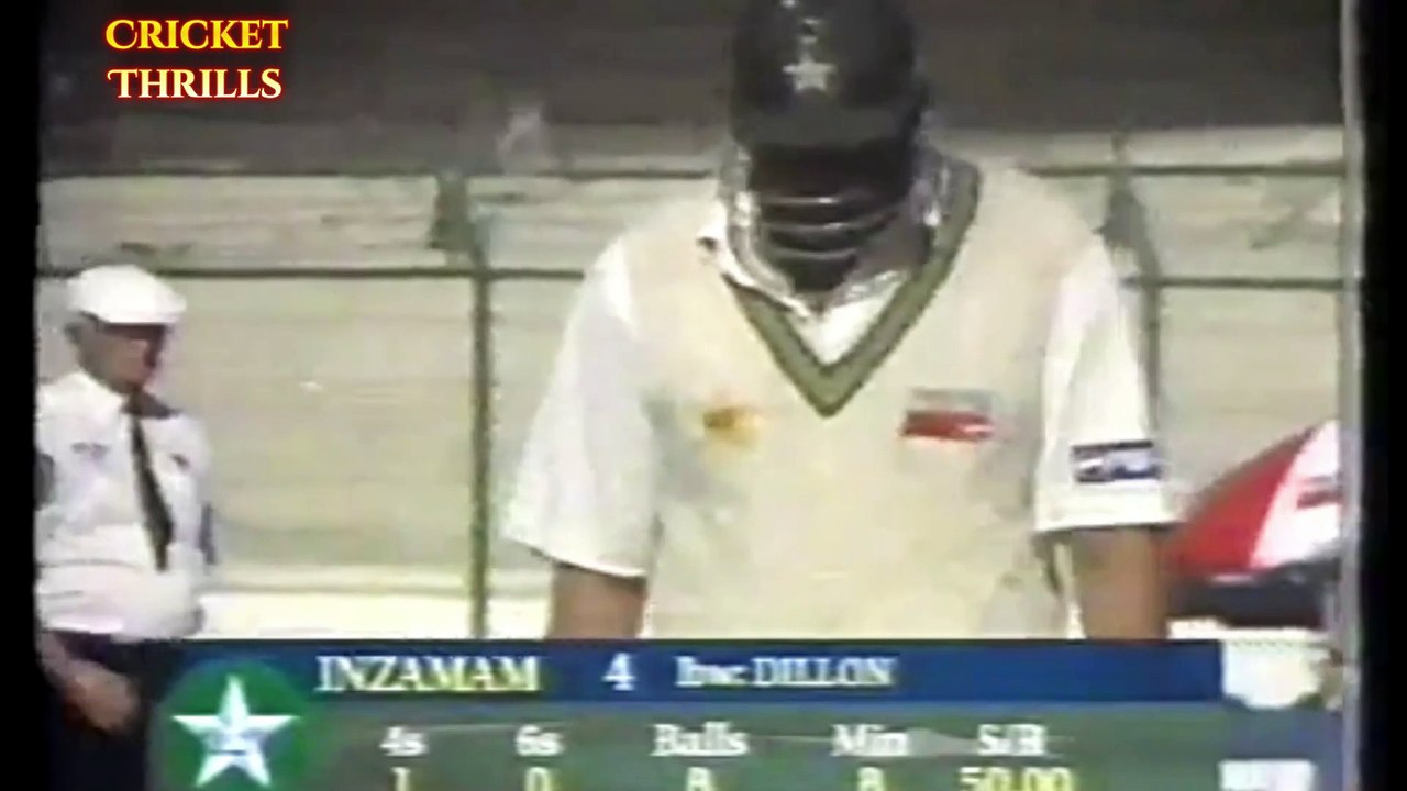 Mervy Dillon 5 for 111 vs Pakistan at Karachi 3rd Test in 1997 - video ...