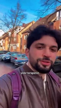 ‘Almanlar bizden daha Müslüman’ deyip yaşadığını anlattı