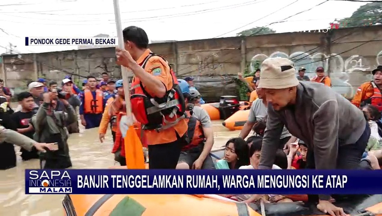Terbaru! Cerita Banjir di Pondok Gede Permai Bekasi: Rumah Warga Tenggelam hingga Mengungsi di Atap
