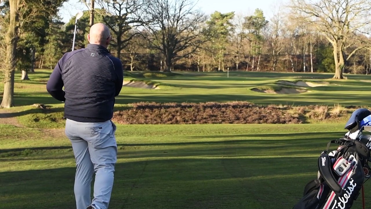 Why Do Some Golfers Use A Yellow Ball?