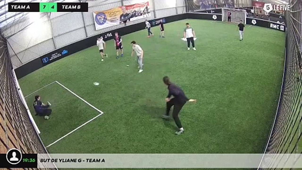 But de Yliane G - Team A