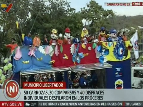 Caracas contó con una participación masiva en el desfile de Carrozas por los Carnavales 2025