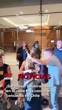 Tras la cancelación de su concierto en Chile, Shakira sorprendió a sus fans saliendo a cantarles en la calle