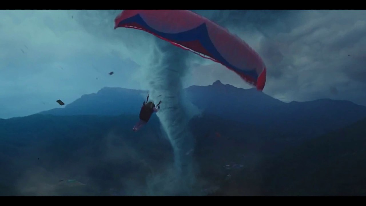 Crash Landing On You - paragliding into a storm