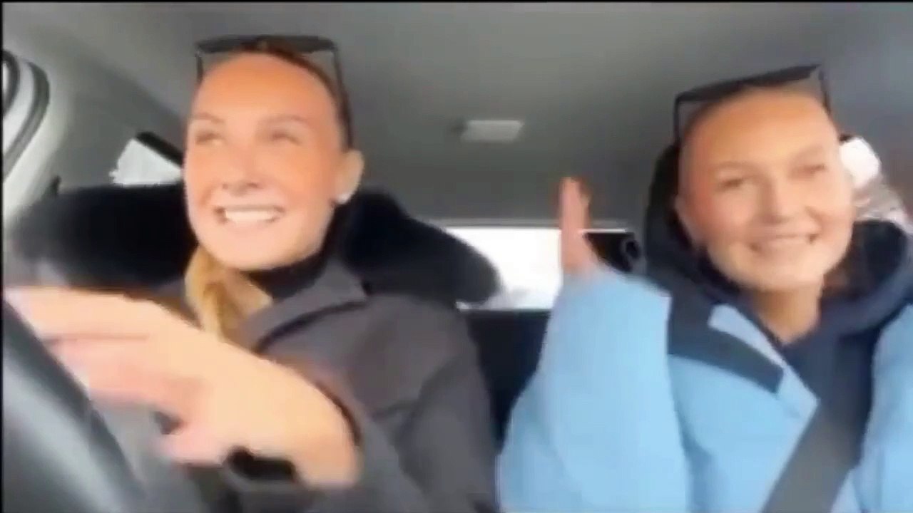 Chanter pour un TikTok ou conduire, il faut choisir