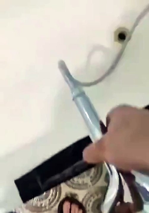 Ne prenez pas votre bain dans cette baignoire... très risqué