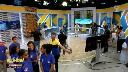 ¡Exclusiva! Padres de Zoe Saldaña conversan para EL Show del Mediodía