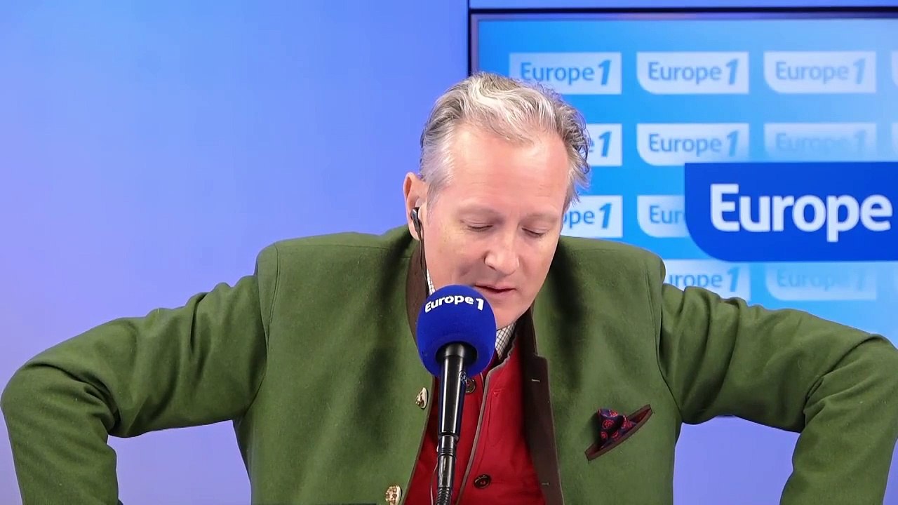 Procès Le Scouarnec : accusé de viols et d’agressions sexuelles entre 1989 et 2014 sur 299 victimes, l'accusé a été interrogé sur les faits et les carnets où il consignait ses agressions.